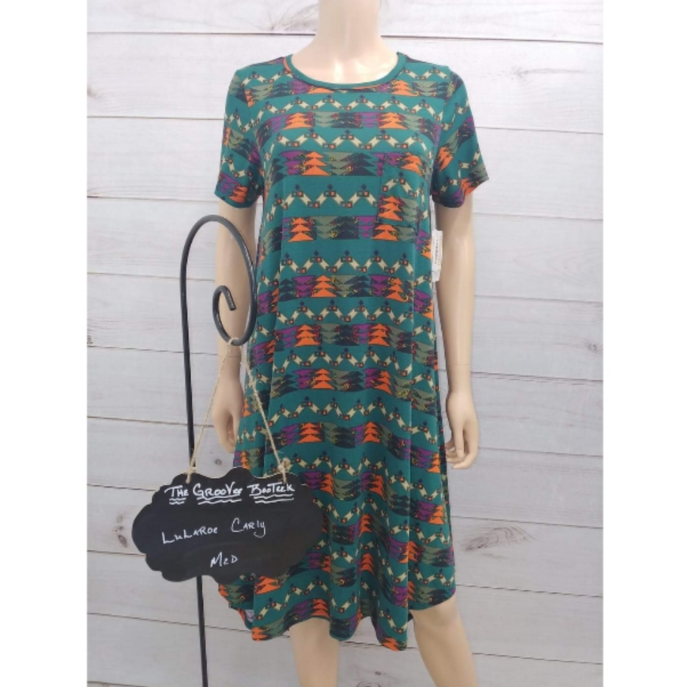 Medium Carly Lularoe NWT